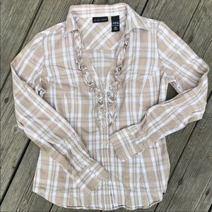 New York & co gingham plaid ruffle front tan gold